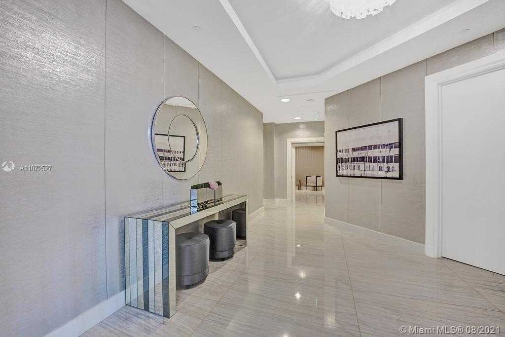 Small Image of 21200 NORTH EAST 38TH AVE #2001, Aventura Number 8