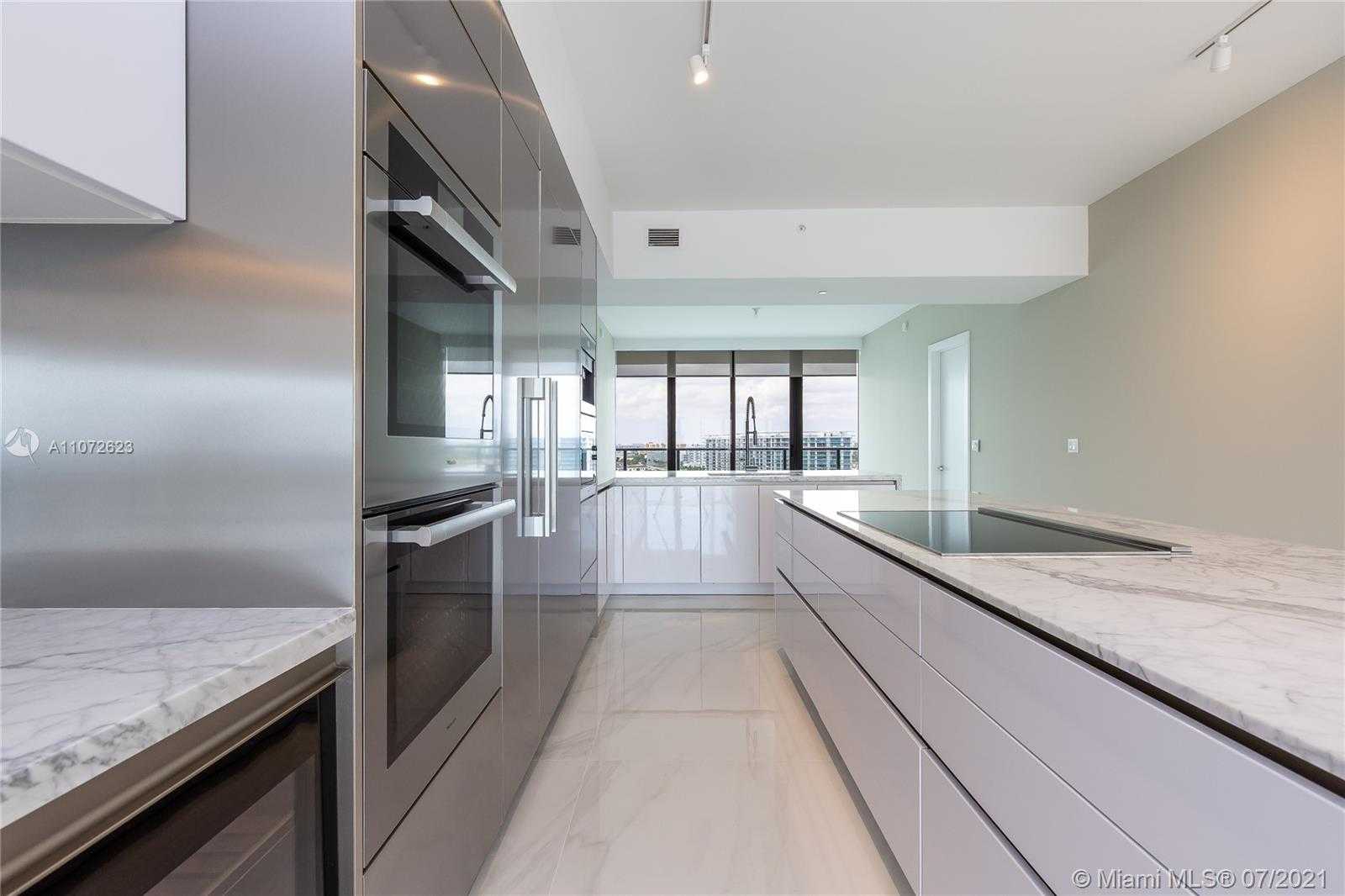Small Image of 5500 ISLAND ESTATES DR #1006, Aventura Number 17