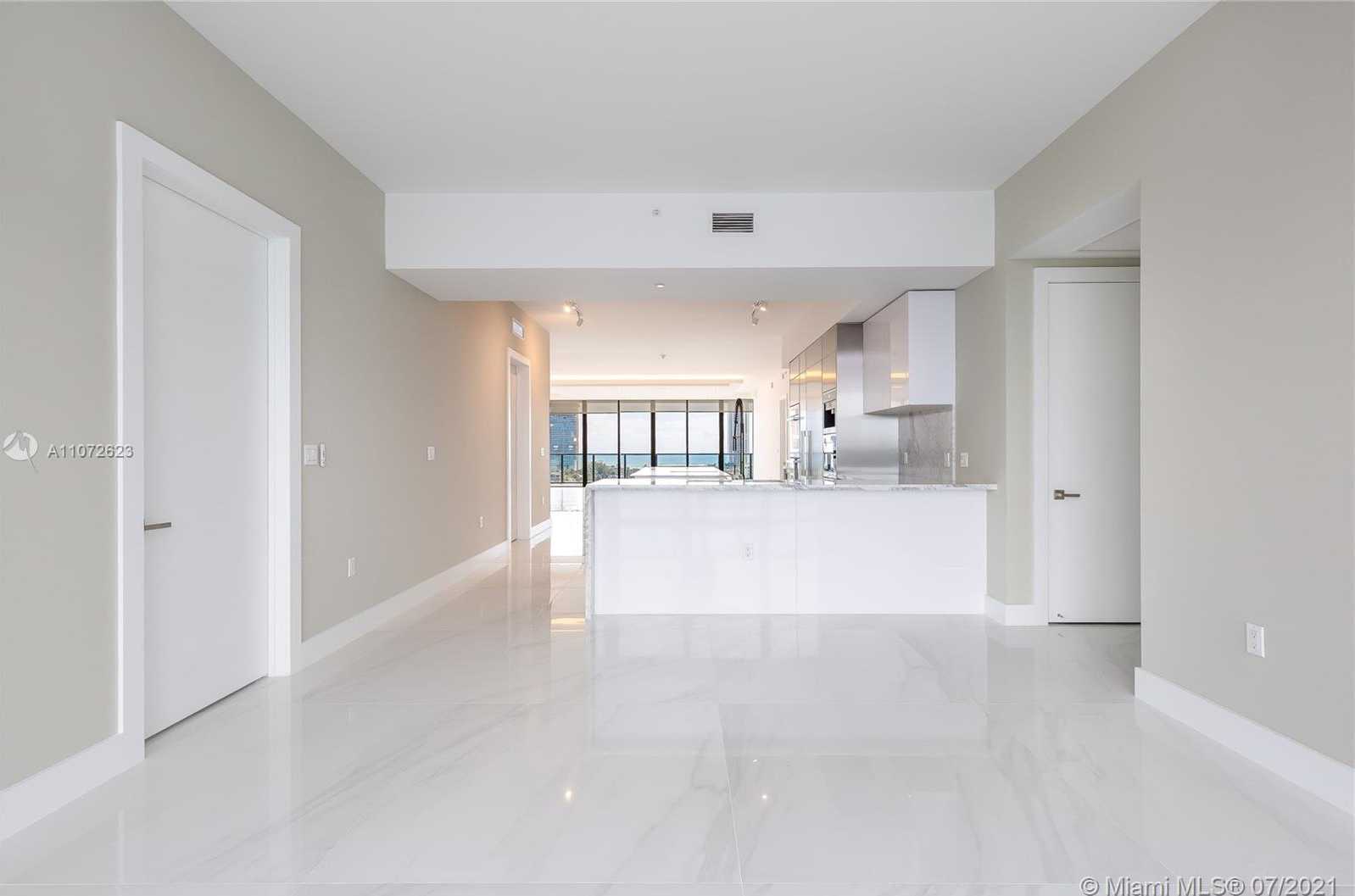 Small Image of 5500 ISLAND ESTATES DR #1006, Aventura Number 24