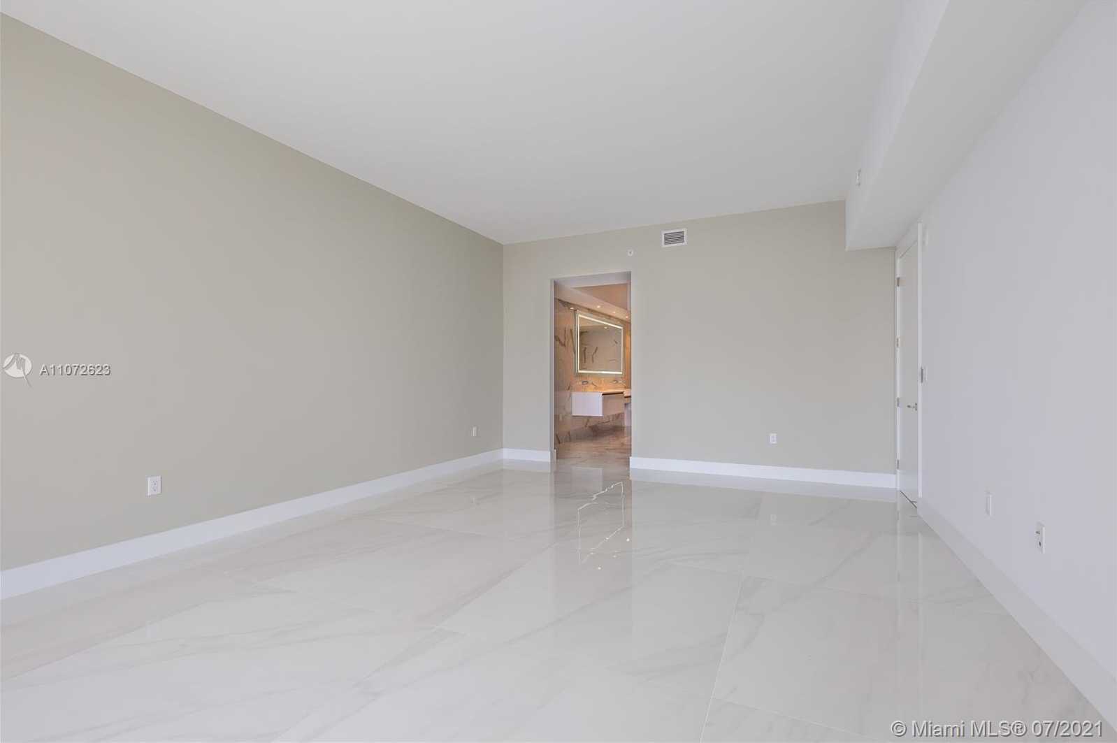 Small Image of 5500 ISLAND ESTATES DR #1006, Aventura Number 32
