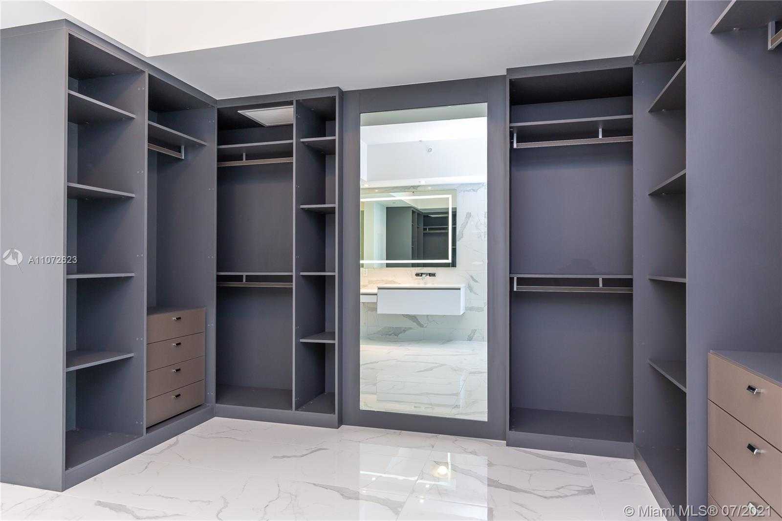 Small Image of 5500 ISLAND ESTATES DR #1006, Aventura Number 39