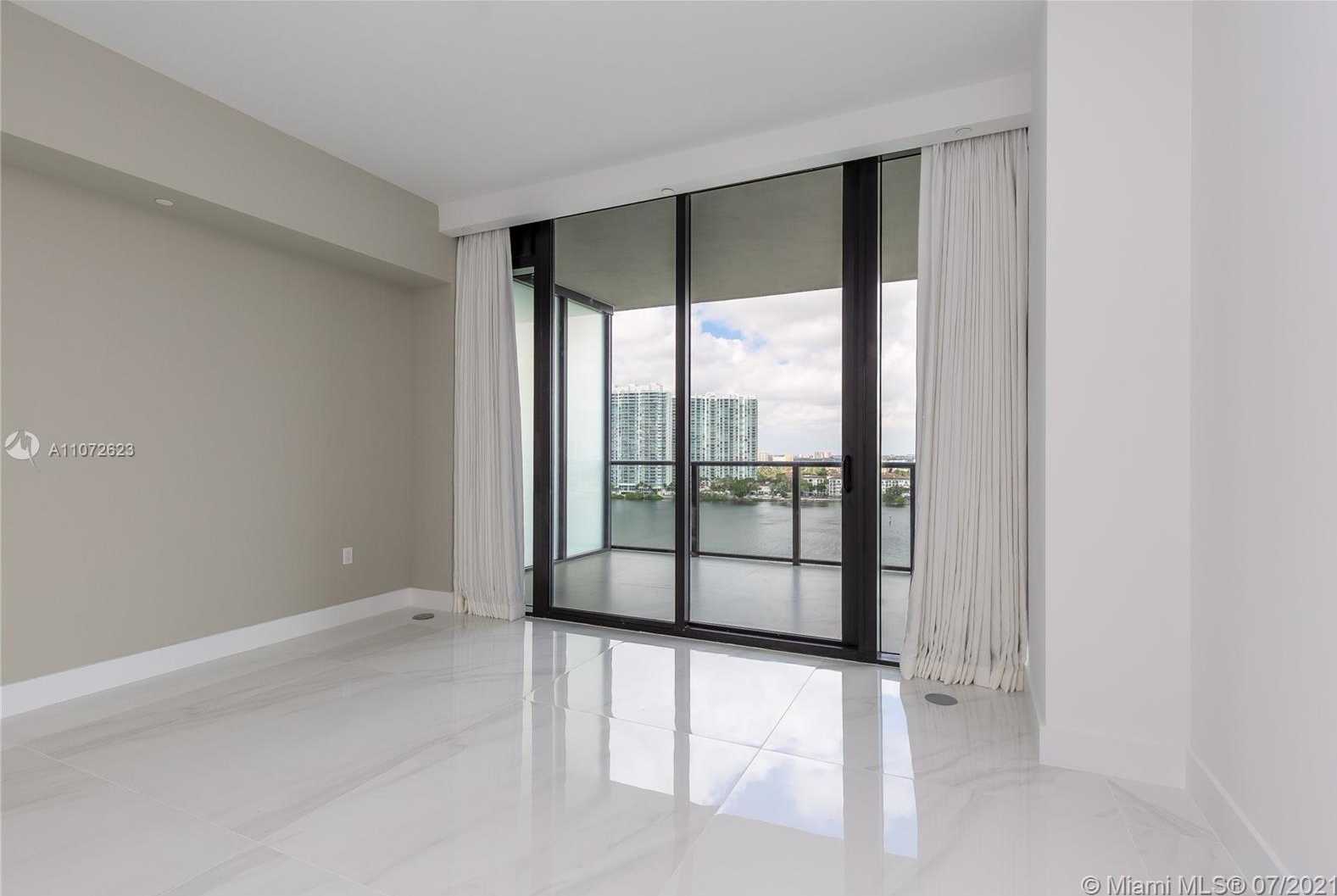 Small Image of 5500 ISLAND ESTATES DR #1006, Aventura Number 42