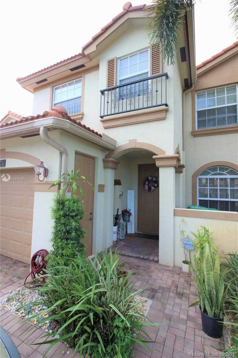 Small Image of 9741 DARLINGTON PL, Cooper City Number 2