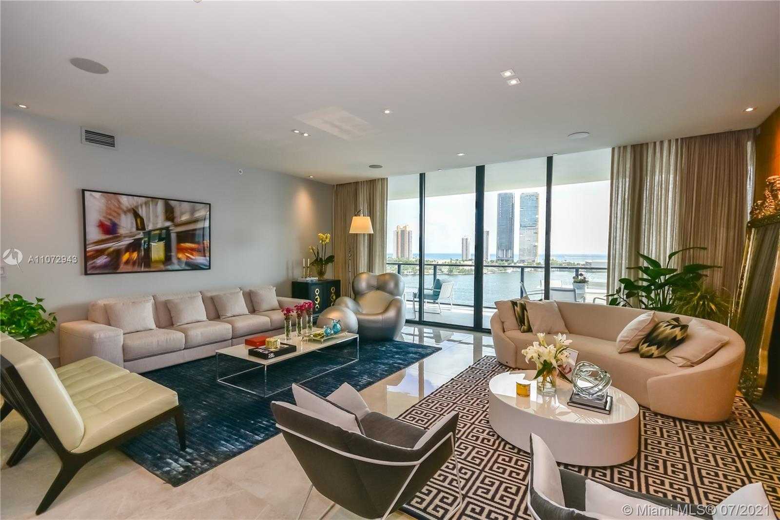 Small Image of 5500 ISLAND ESTATES DR #907, Aventura Number 12