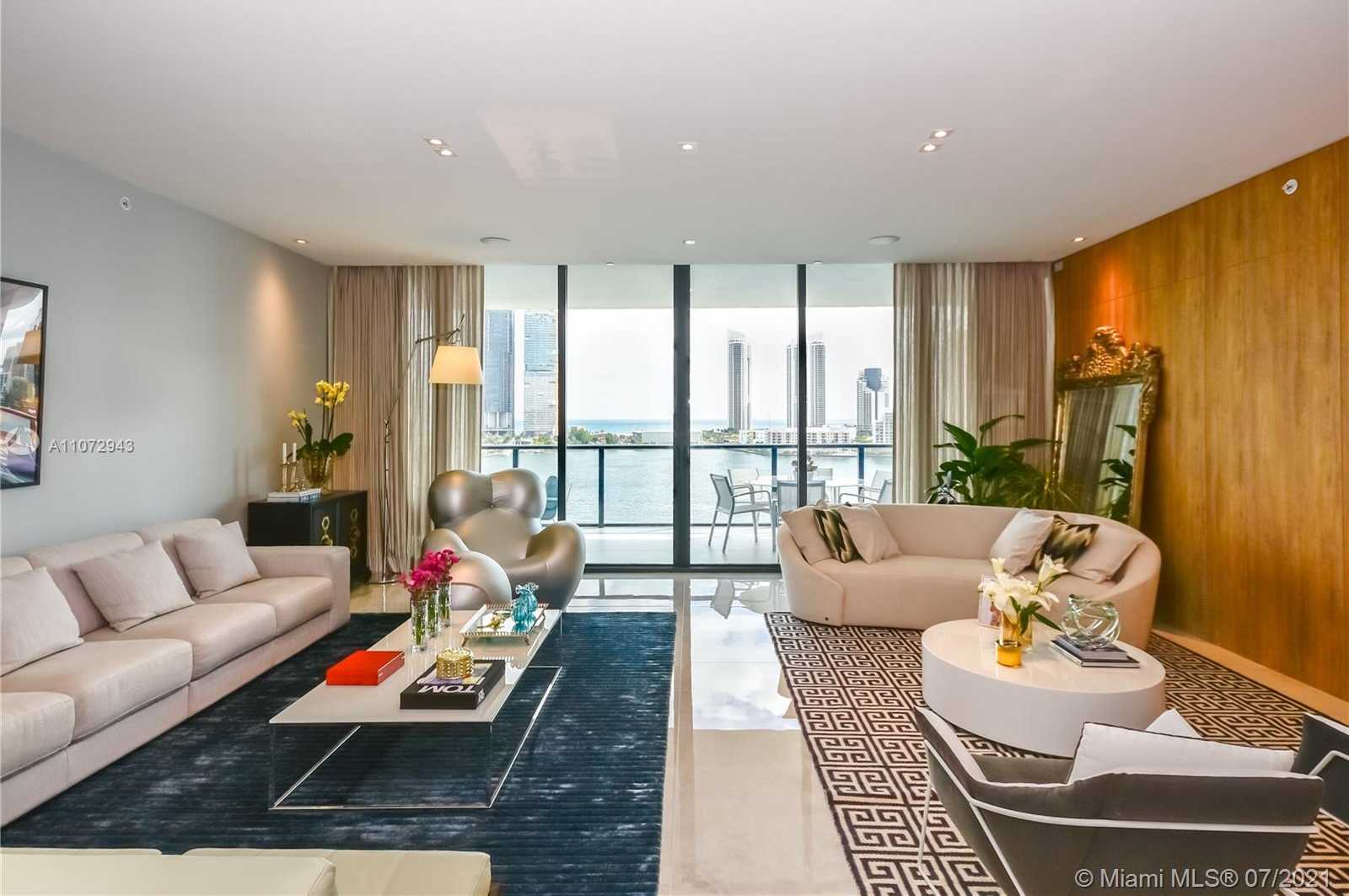 Small Image of 5500 ISLAND ESTATES DR #907, Aventura Number 2