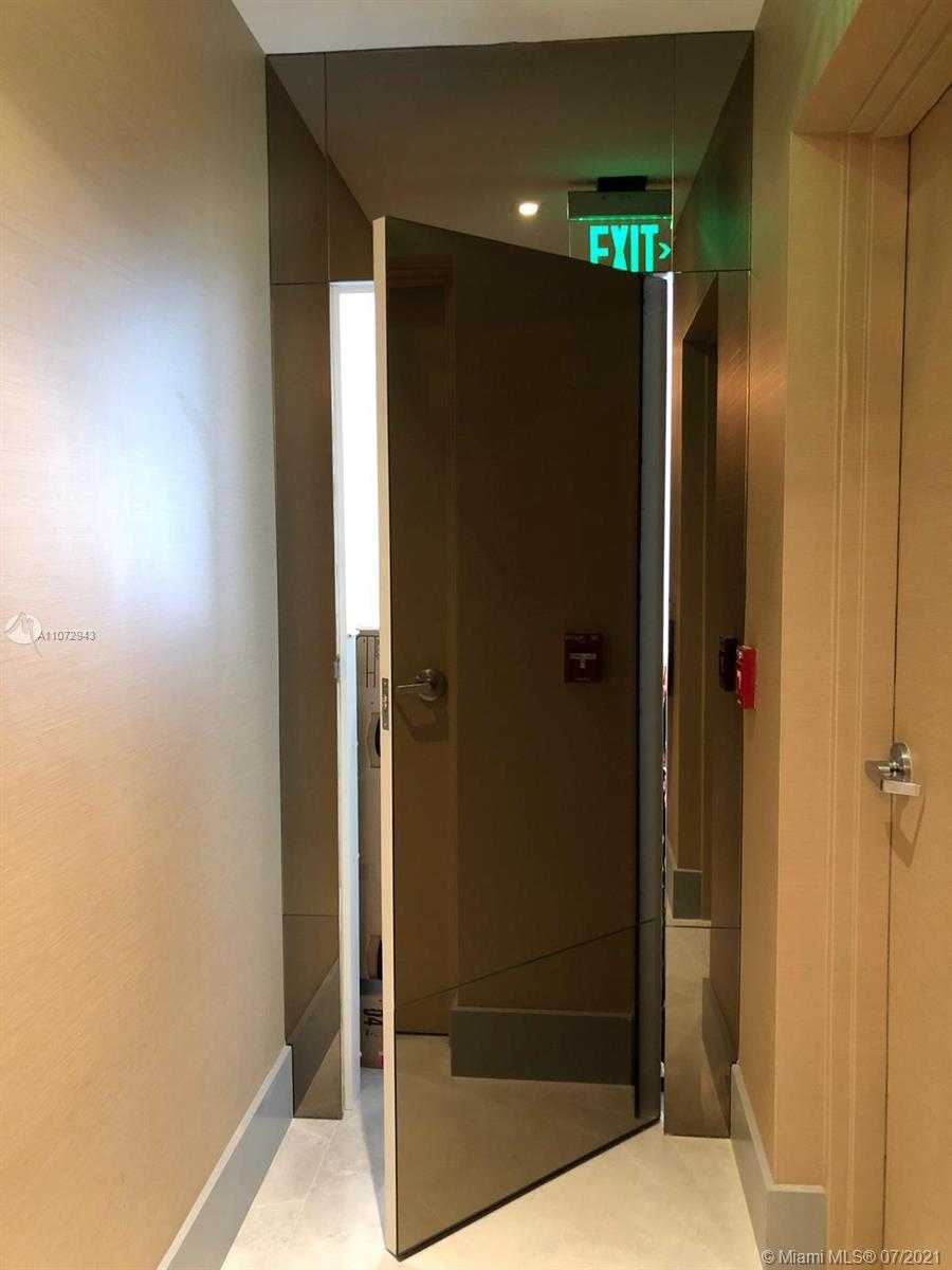 Small Image of 5500 ISLAND ESTATES DR #907, Aventura Number 64