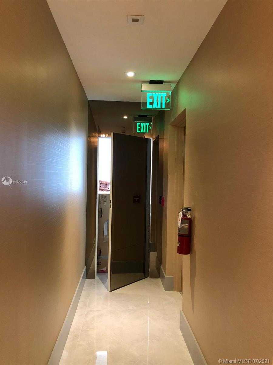 Small Image of 5500 ISLAND ESTATES DR #907, Aventura Number 65
