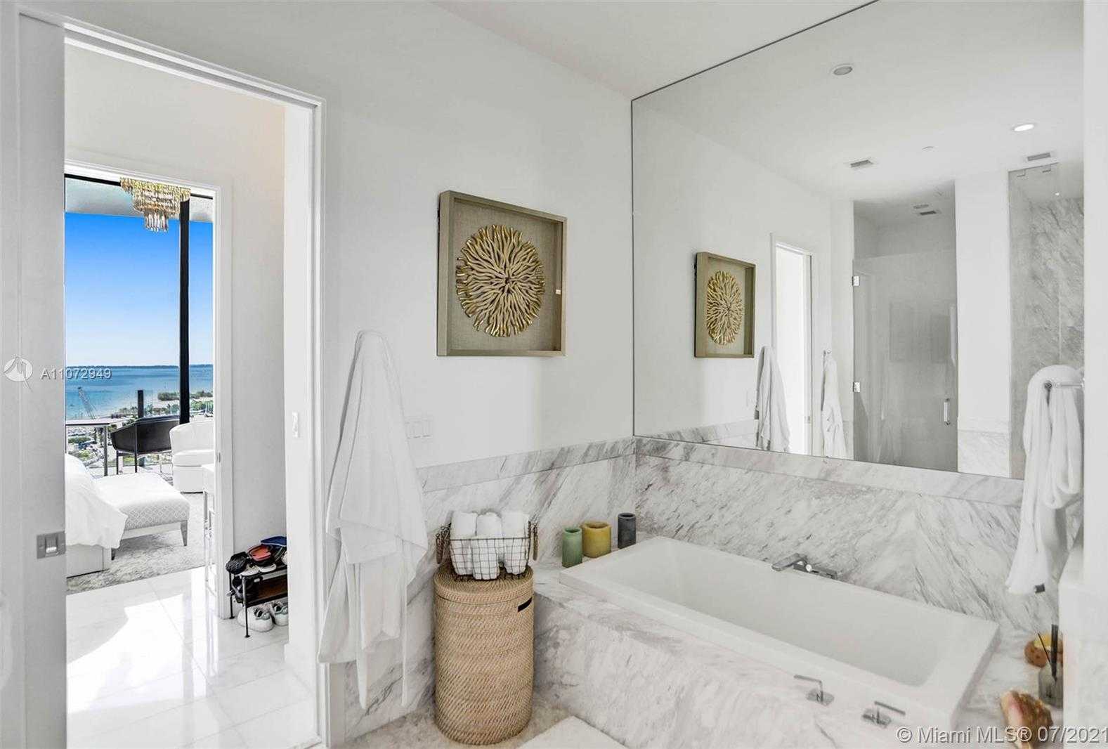 Small Image of 2821 SOUTH BAYSHORE DR #15C, Miami Number 12