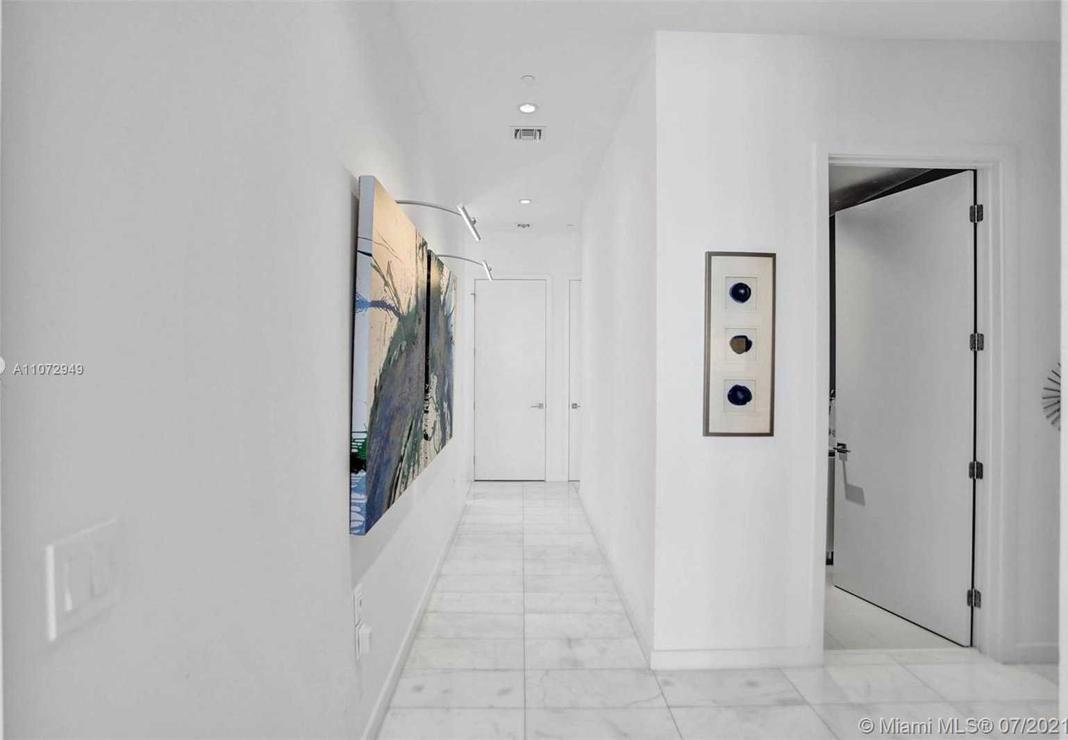 Small Image of 2821 SOUTH BAYSHORE DR #15C, Miami Number 14