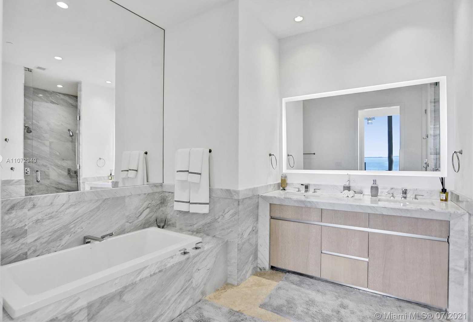 Small Image of 2821 SOUTH BAYSHORE DR #15C, Miami Number 15
