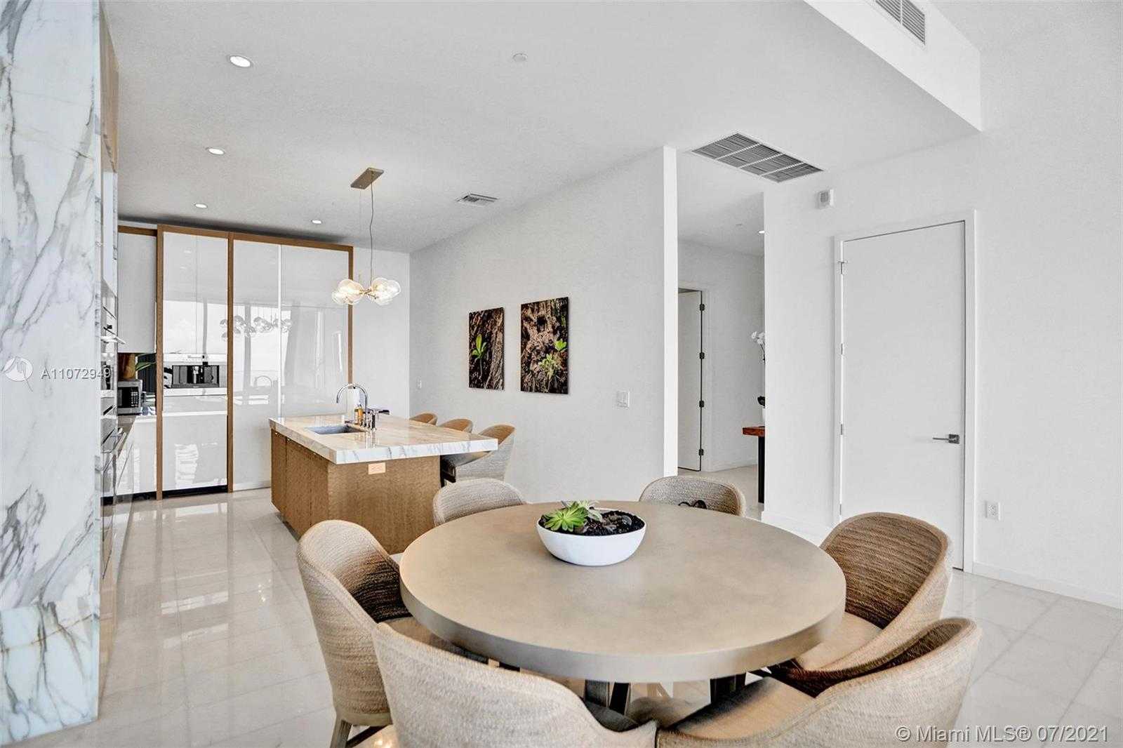 Small Image of 2821 SOUTH BAYSHORE DR #15C, Miami Number 4