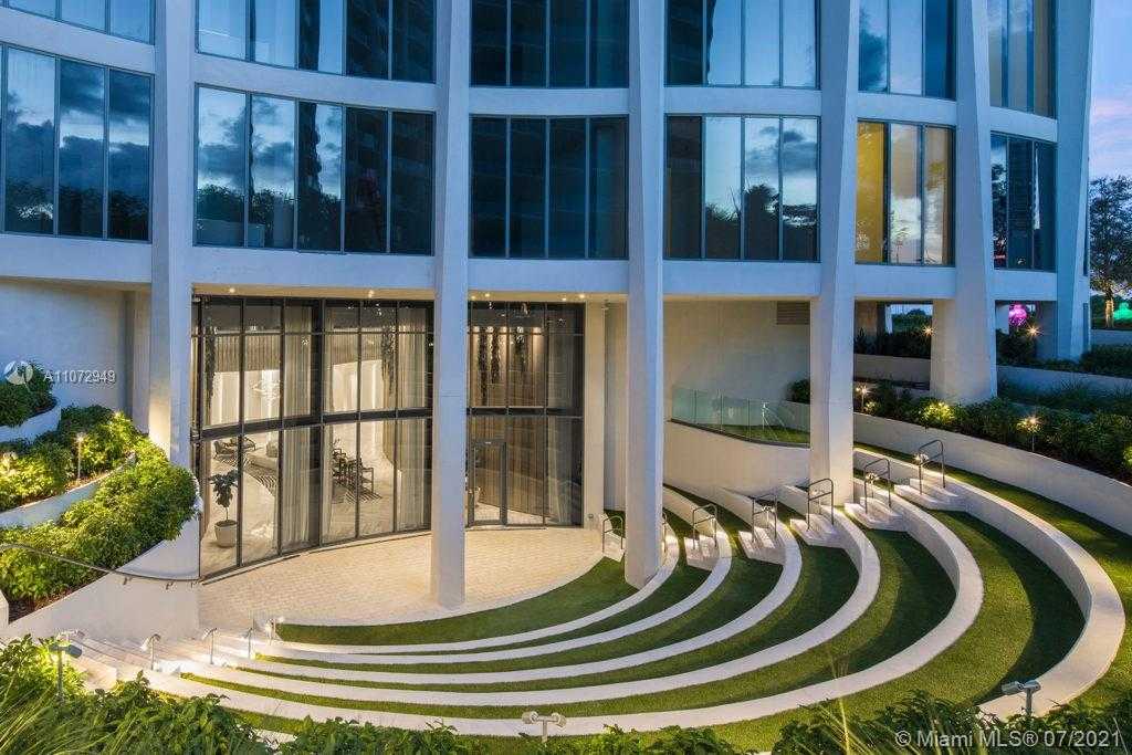 Small Image of 2821 SOUTH BAYSHORE DR #15C, Miami Number 47