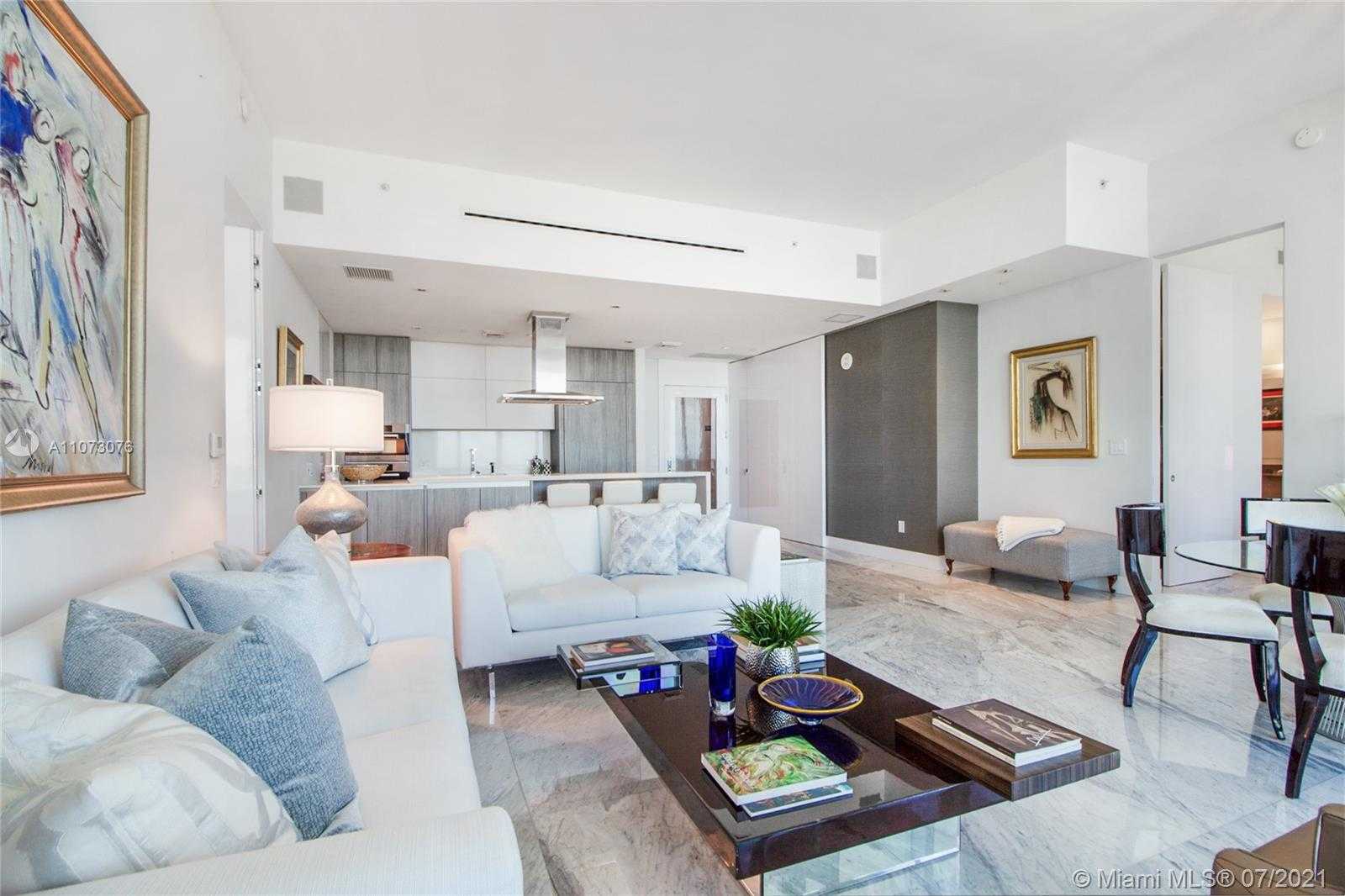 Small Image of 360 OCEAN DR #LPH5S, Key Biscayne Number 23