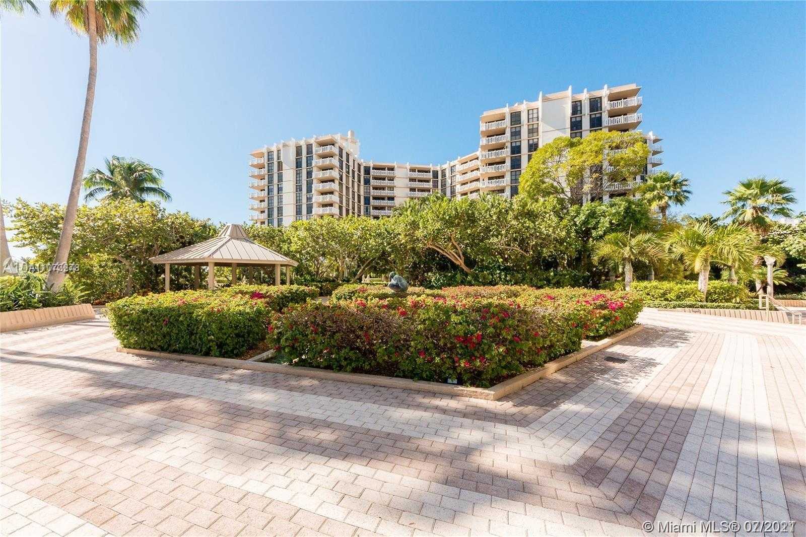 Small Image of 1111 CRANDON BLVD #B408, Key Biscayne Number 43