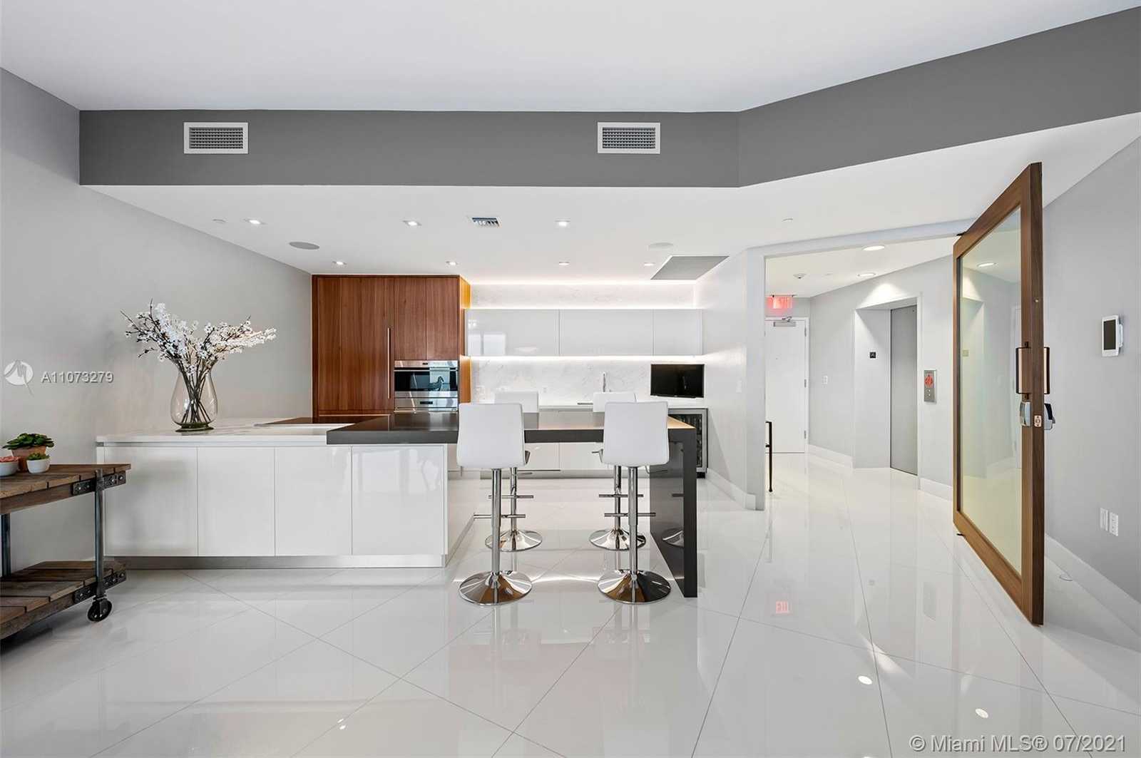 Small Image of 701 NORTH FORT LAUDERDALE BEACH BLVD #904, Fort Lauderdale Number 11