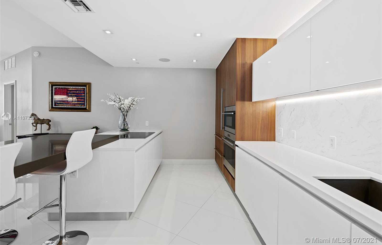 Small Image of 701 NORTH FORT LAUDERDALE BEACH BLVD #904, Fort Lauderdale Number 13