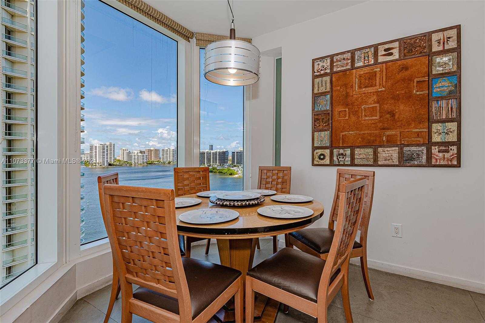 Small Image of 6000 ISLAND BLVD #1501, Aventura Number 13