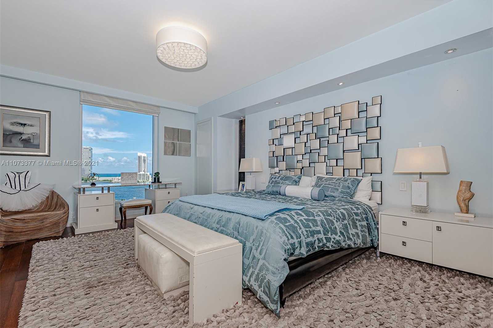 Small Image of 6000 ISLAND BLVD #1501, Aventura Number 17