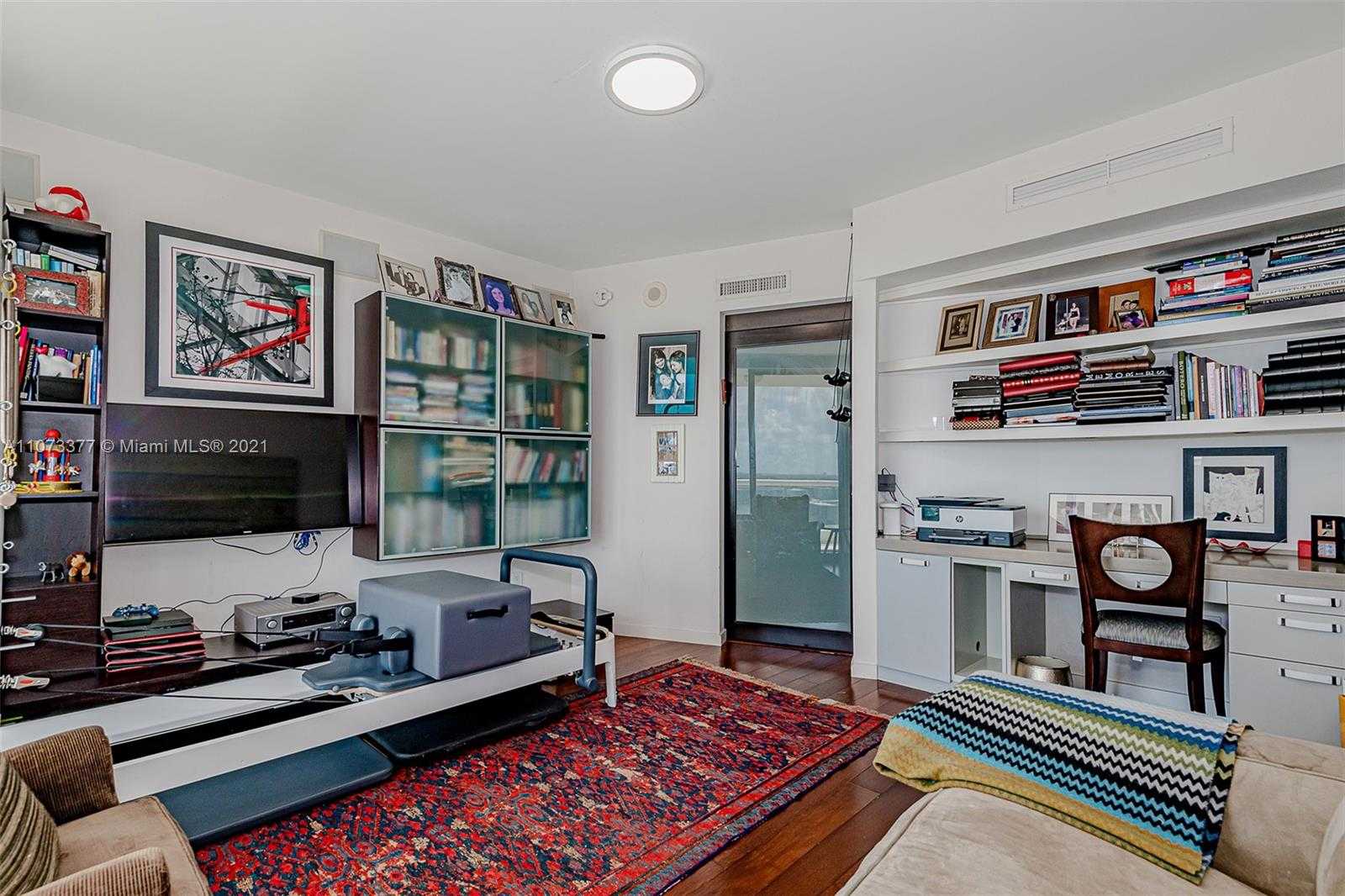 Small Image of 6000 ISLAND BLVD #1501, Aventura Number 34
