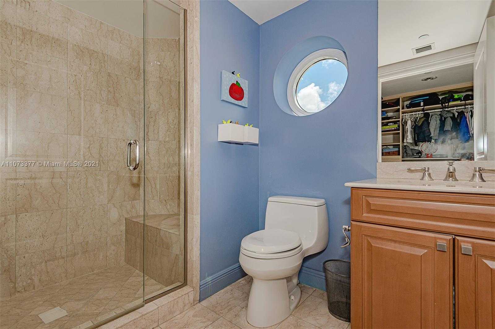 Small Image of 6000 ISLAND BLVD #1501, Aventura Number 37