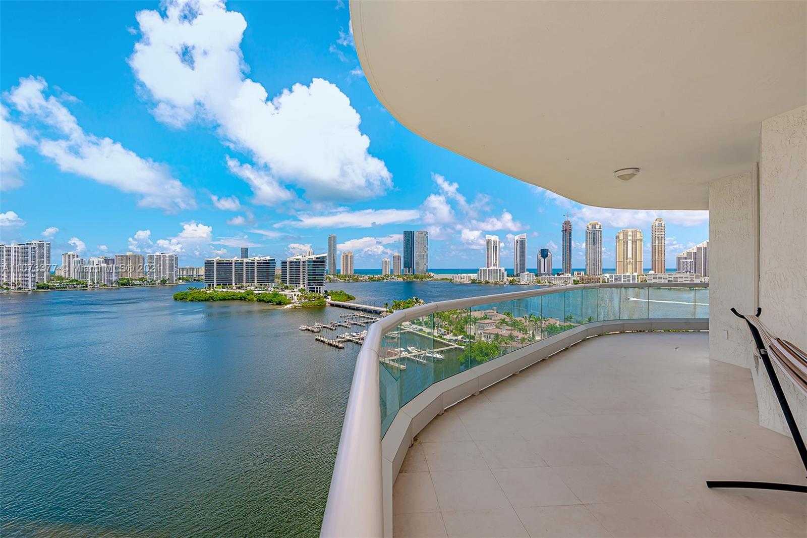 Small Image of 6000 ISLAND BLVD #1501, Aventura Number 38