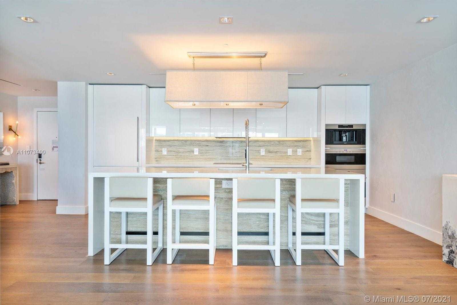 Small Image of 102 24TH ST #PH-1708, Miami Beach Number 5