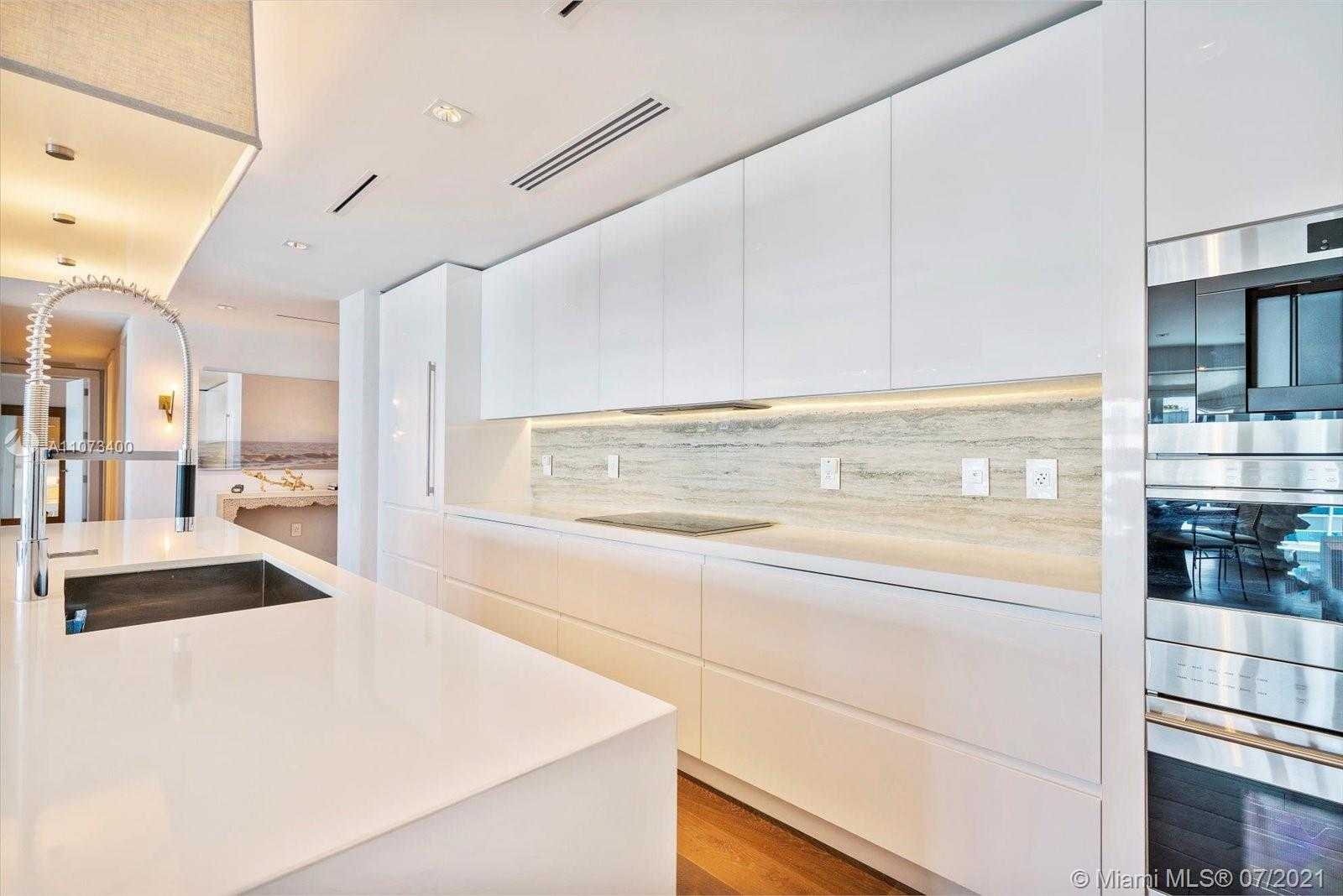 Small Image of 102 24TH ST #PH-1708, Miami Beach Number 7