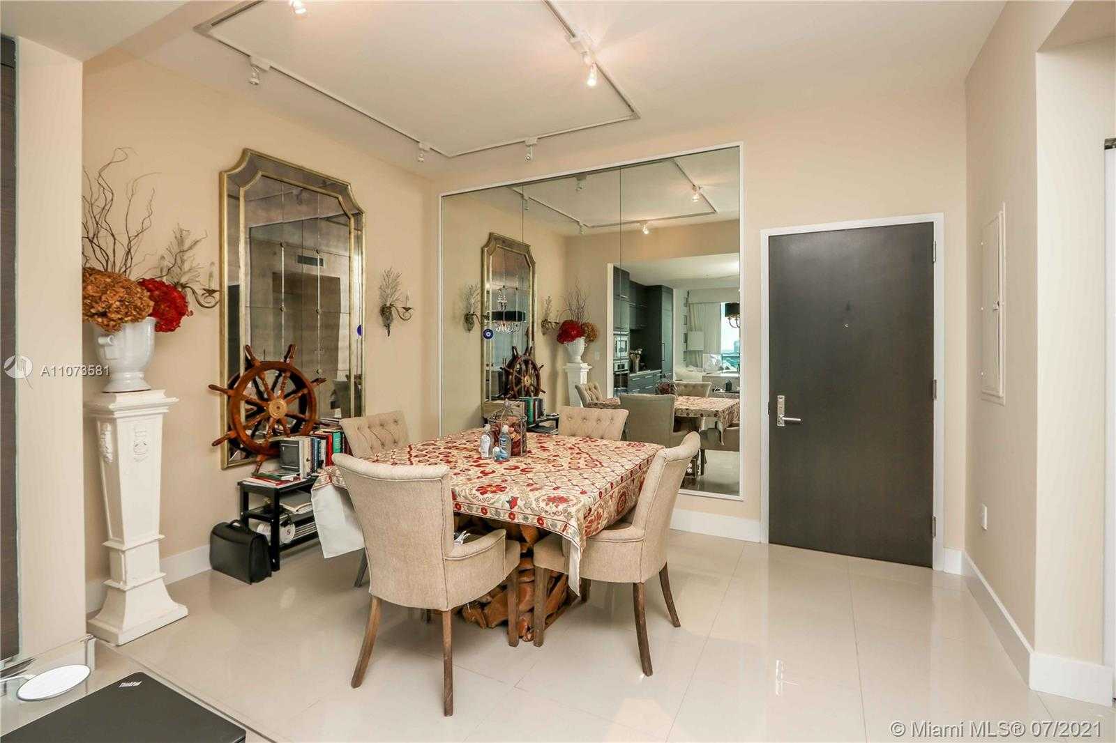 Small Image of 900 BISCAYNE BLVD #2707, Miami Number 39