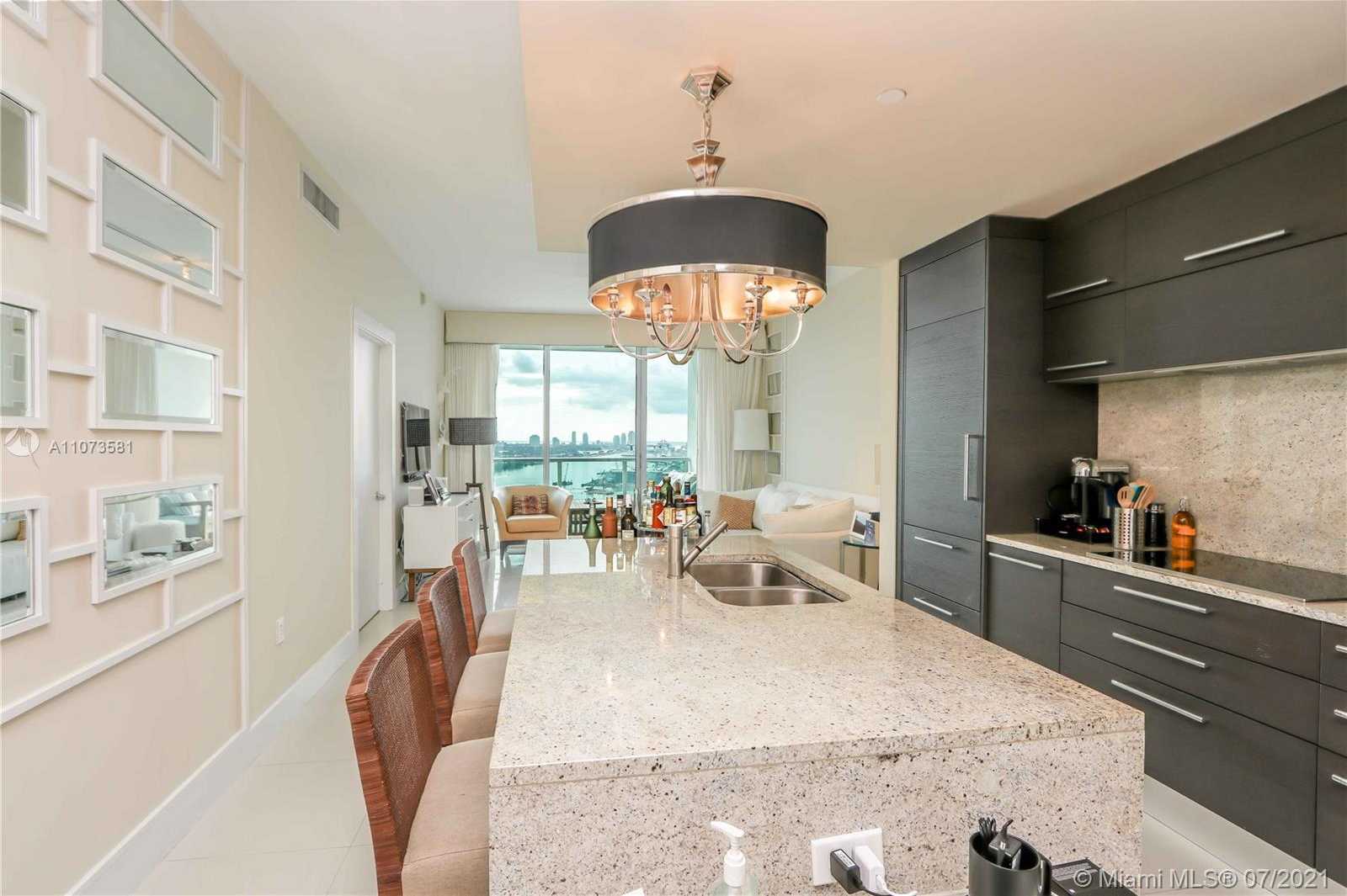 Small Image of 900 BISCAYNE BLVD #2707, Miami Number 7