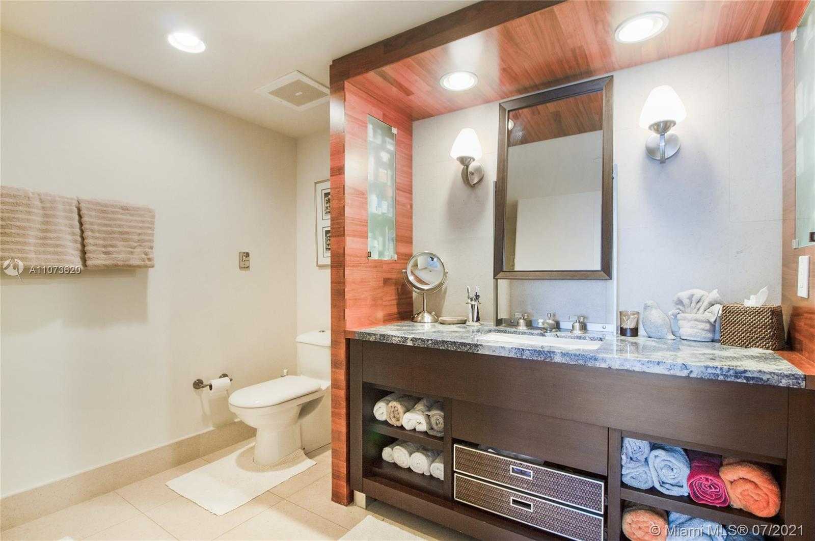 Small Image of 6801 COLLINS AVE #1101, Miami Beach Number 10