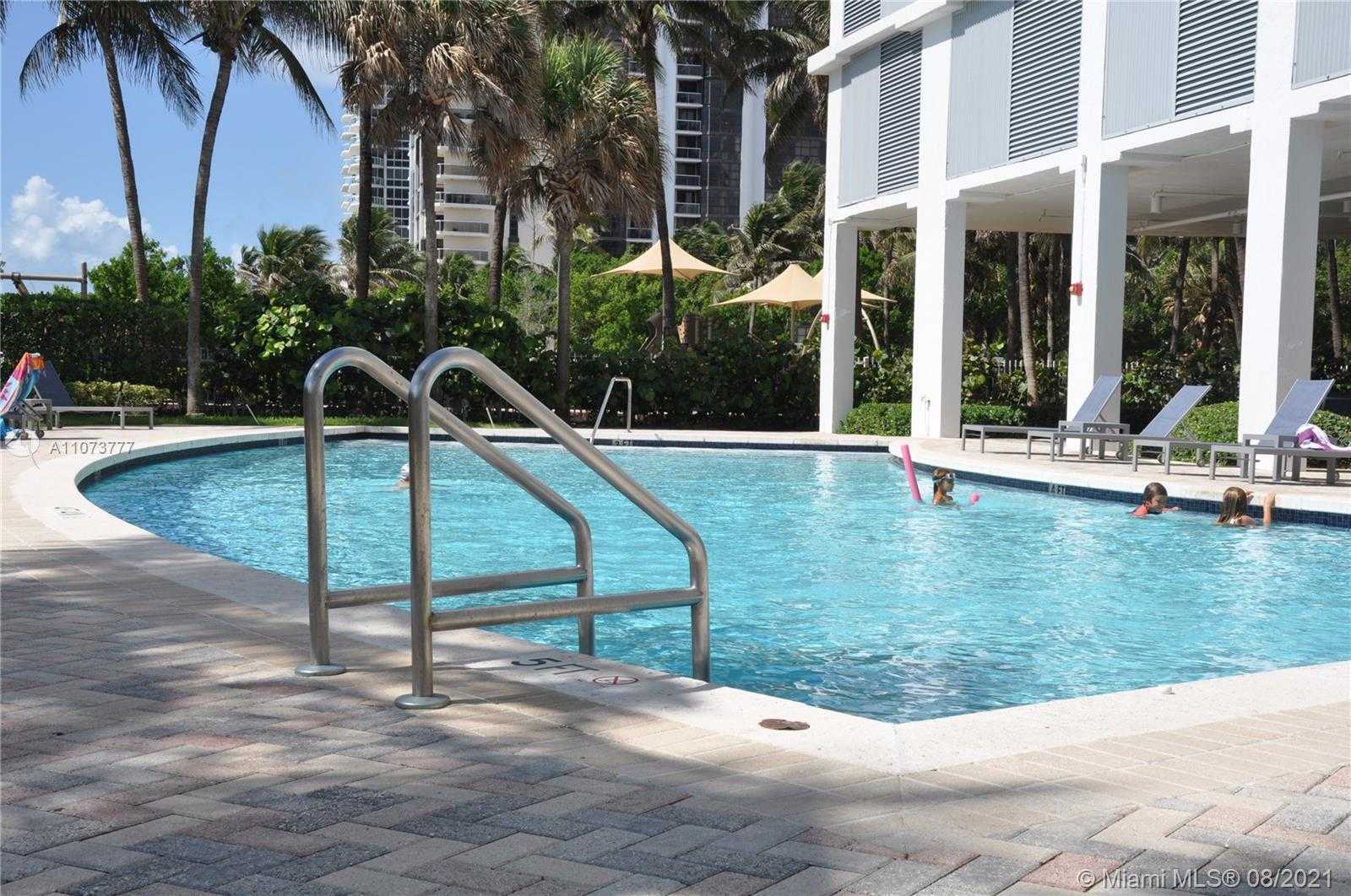 Small Image of 6515 COLLINS AVE #1601, Miami Beach Number 25