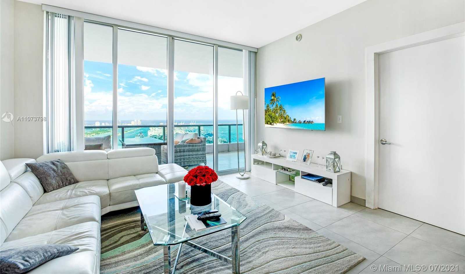 Small Image of 900 BISCAYNE BLVD #5705, Miami Number 2