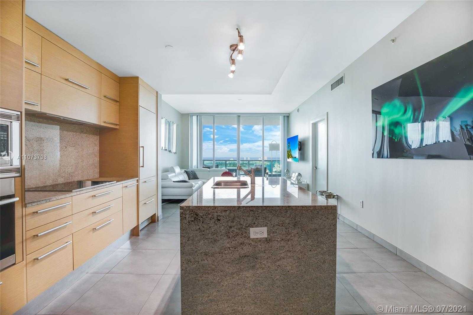 Small Image of 900 BISCAYNE BLVD #5705, Miami Number 7