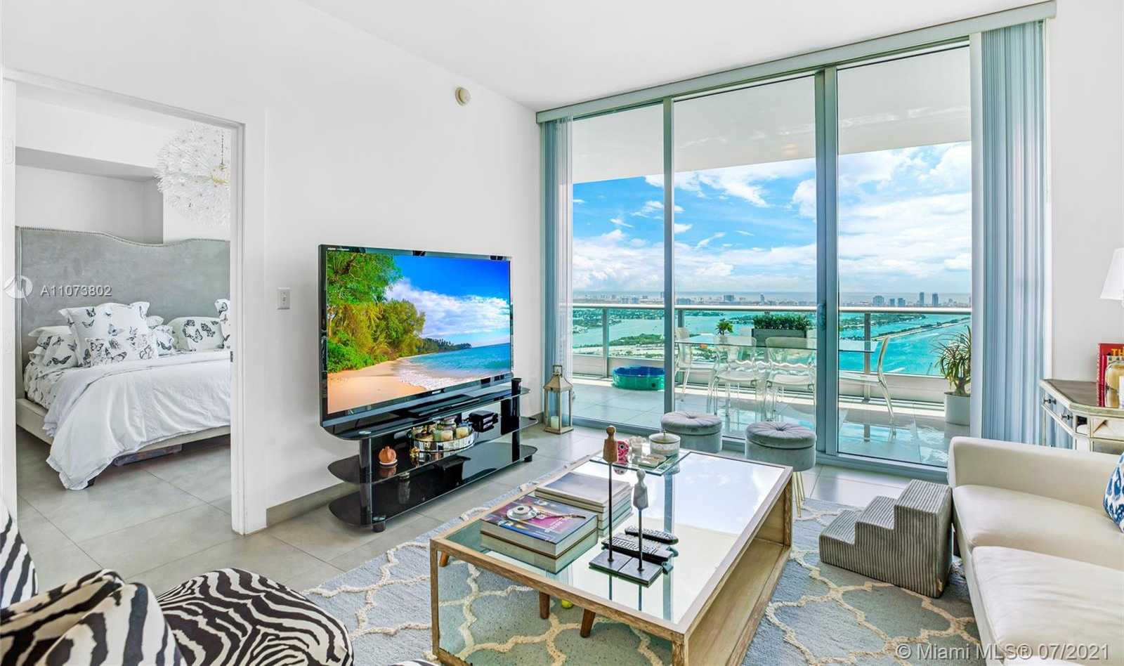 Small Image of 900 BISCAYNE BLVD #5407, Miami Number 6