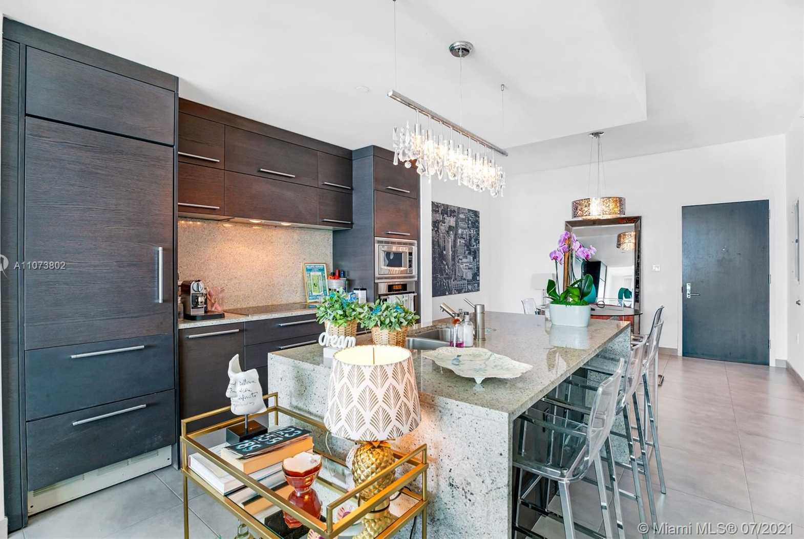 Small Image of 900 BISCAYNE BLVD #5407, Miami Number 7