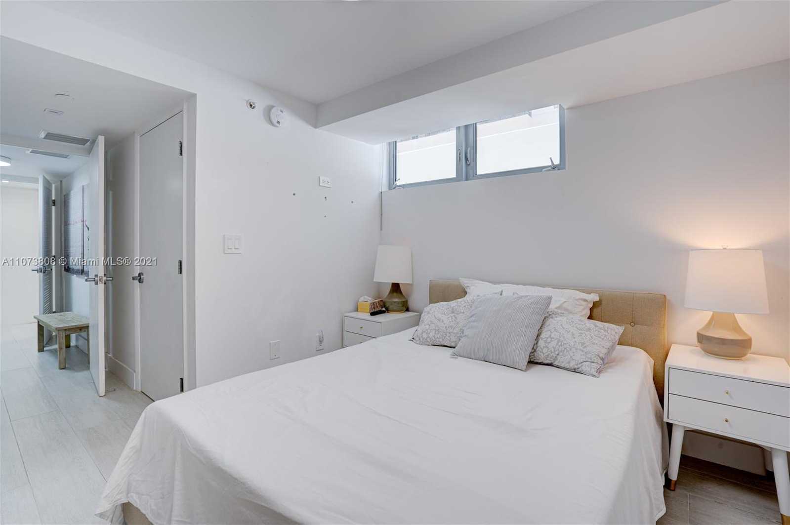 Small Image of 9501 COLLINS AVE #3, Surfside Number 13