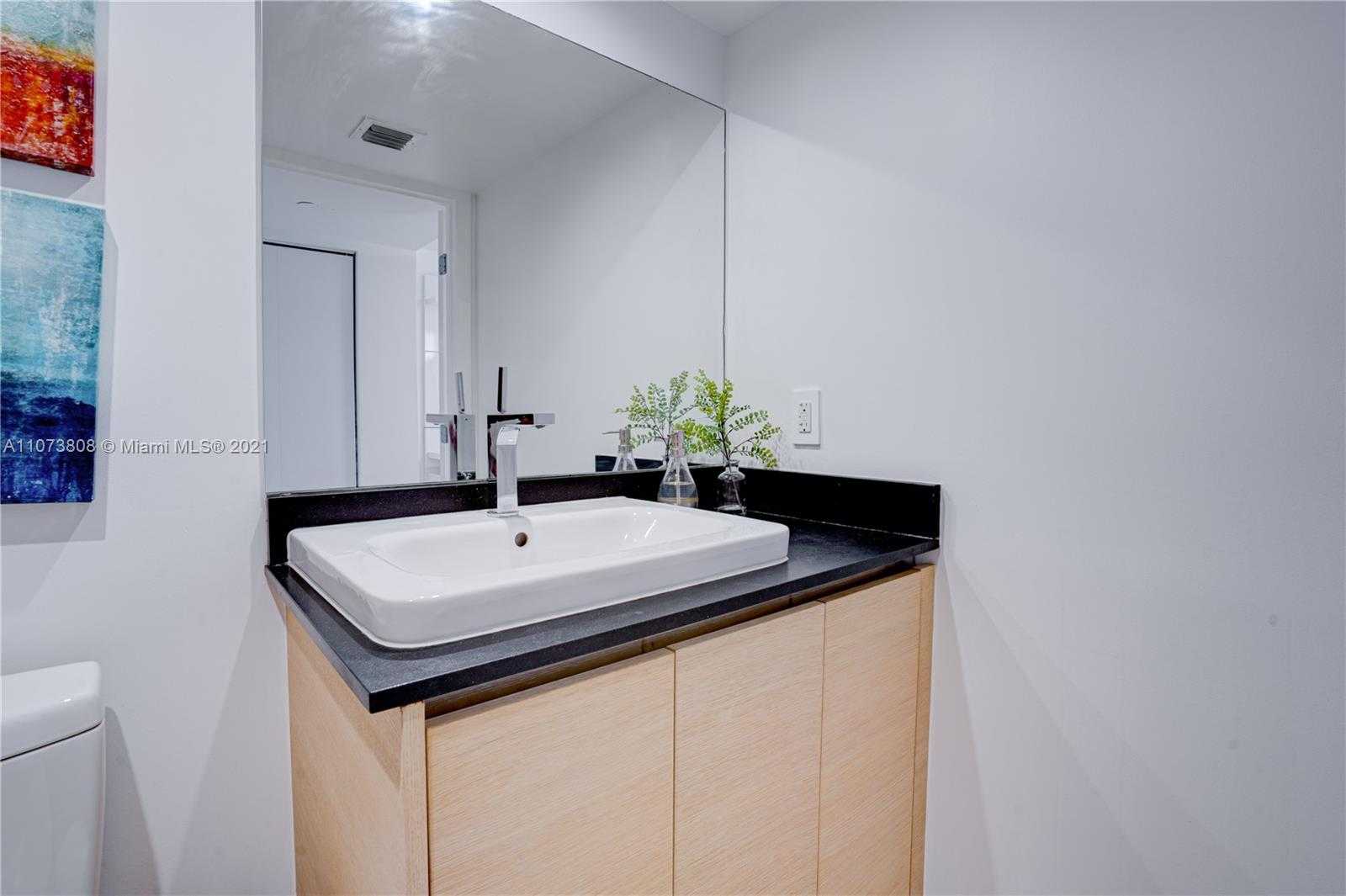 Small Image of 9501 COLLINS AVE #3, Surfside Number 17