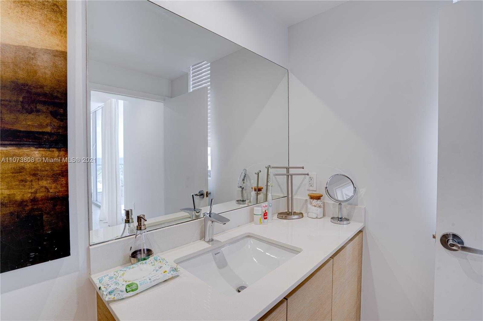 Small Image of 9501 COLLINS AVE #3, Surfside Number 26