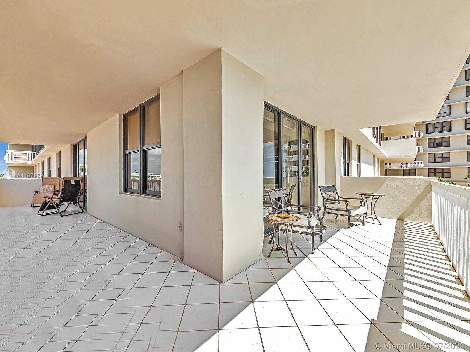 Small Image of 9801 COLLINS AVE #6Z, Bal Harbour Number 47