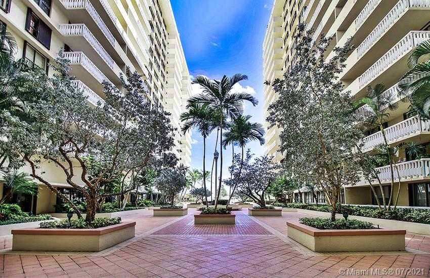 Small Image of 9801 COLLINS AVE #6Z, Bal Harbour Number 80