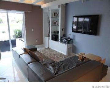 Small Image of 11271 NORTH WEST 75TH LN #11271, Doral Number 3