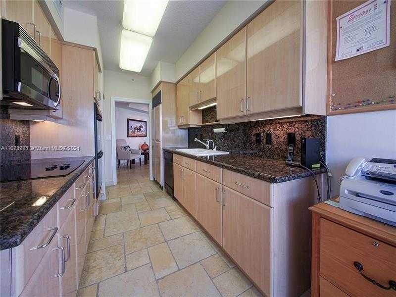 Small Image of 6051 NORTH OCEAN DR #307, Hollywood Number 13