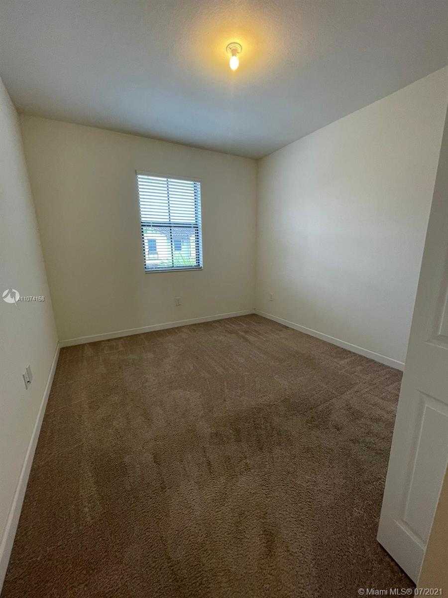Small Image of 8892 NORTH WEST 102ND CT, Doral Number 12