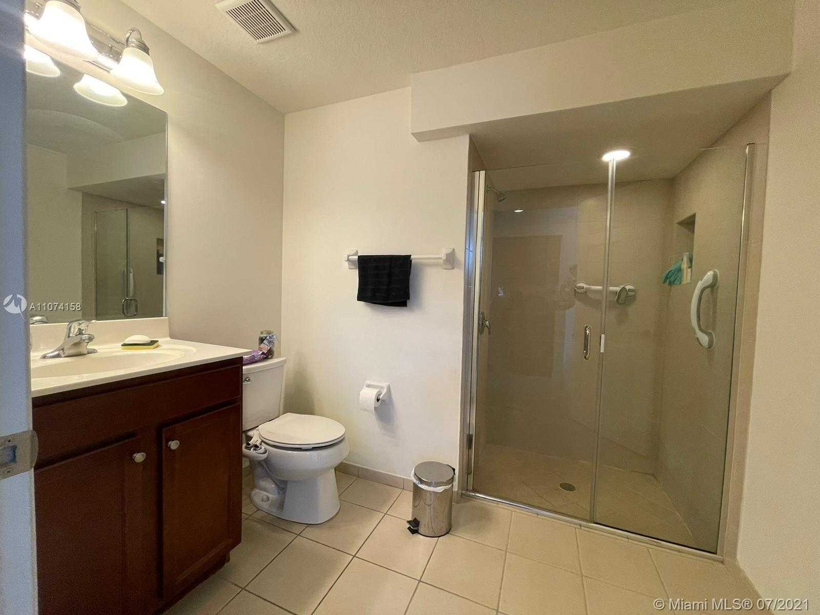 Small Image of 8892 NORTH WEST 102ND CT, Doral Number 5