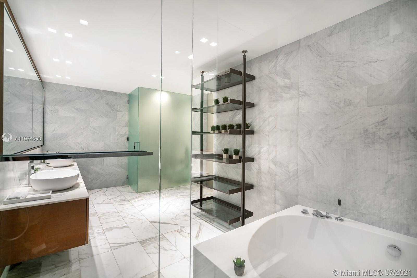 Small Image of 10203 COLLINS AVE #1403, Bal Harbour Number 17