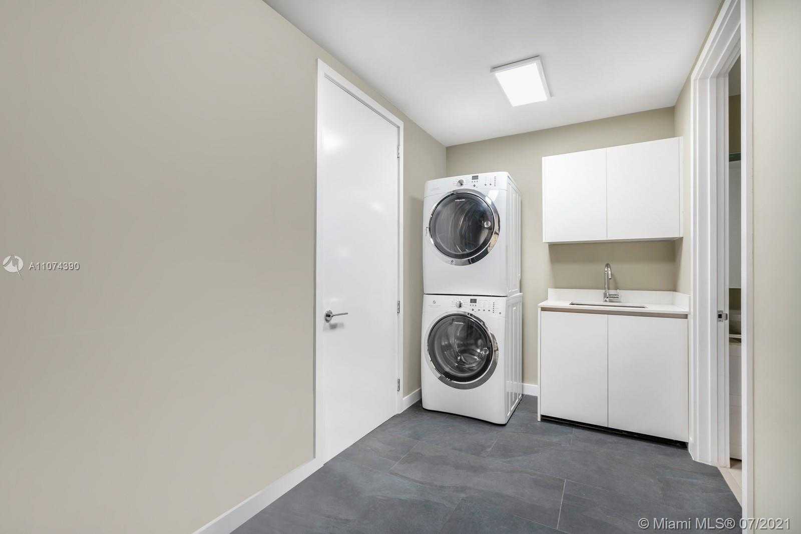 Small Image of 10203 COLLINS AVE #1403, Bal Harbour Number 22
