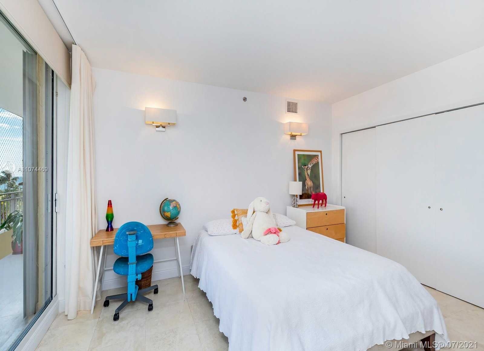 Small Image of 791 CRANDON BLVD #504, Key Biscayne Number 17