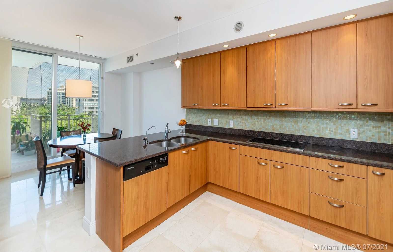 Small Image of 791 CRANDON BLVD #504, Key Biscayne Number 8