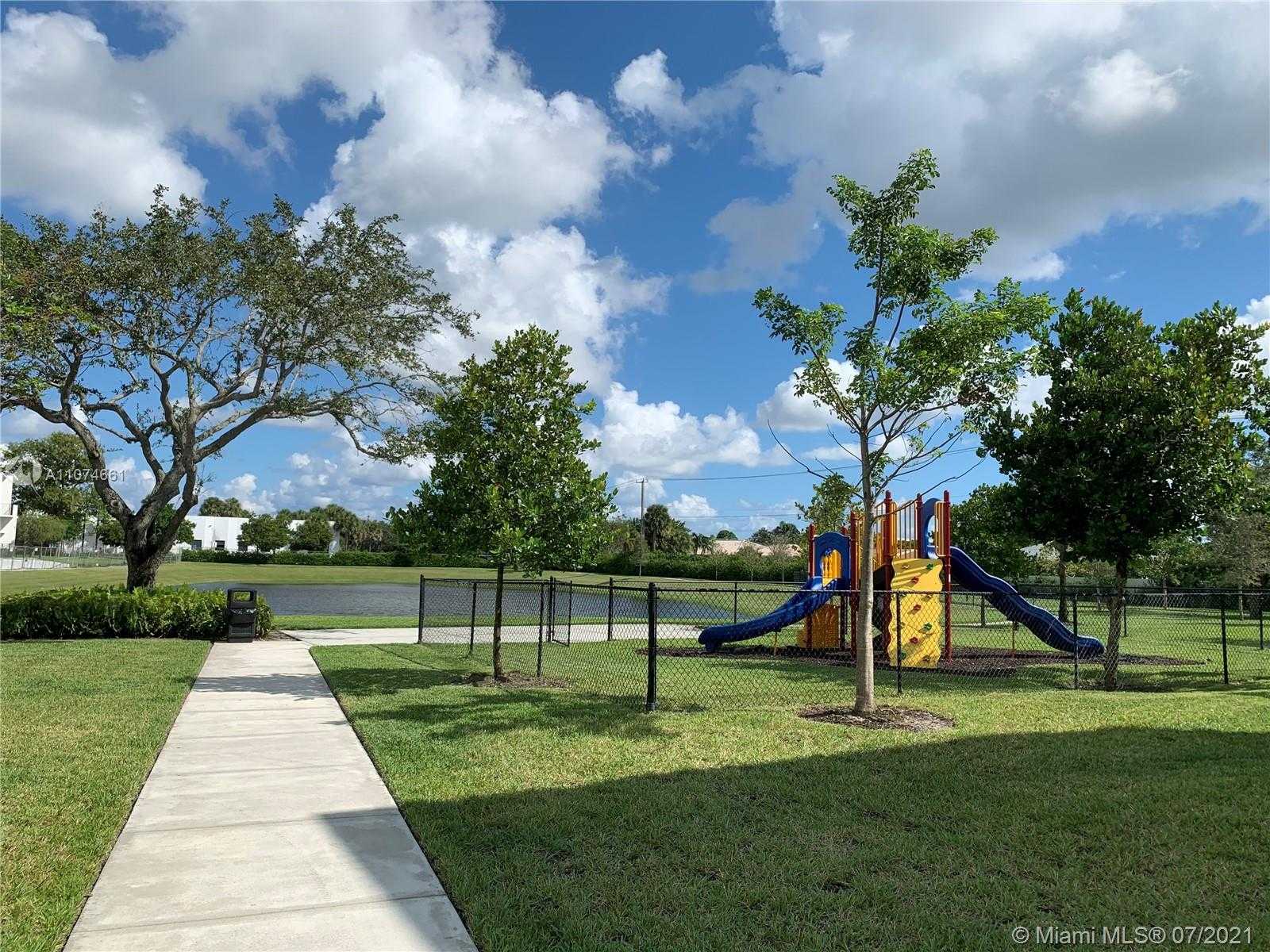 Small Image of 4364 NORTH WEST 8TH CT #4364, Plantation Number 52