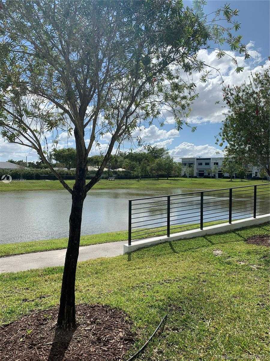 Small Image of 4364 NORTH WEST 8TH CT #4364, Plantation Number 54